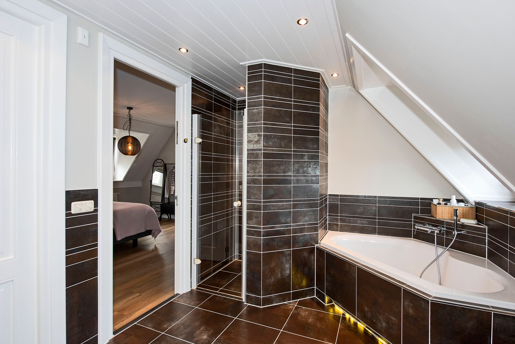 Foto 15 van Wierdensestraat 119-A