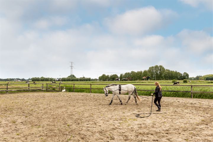 Bekijk foto 62 van Oude Waaldijk 5