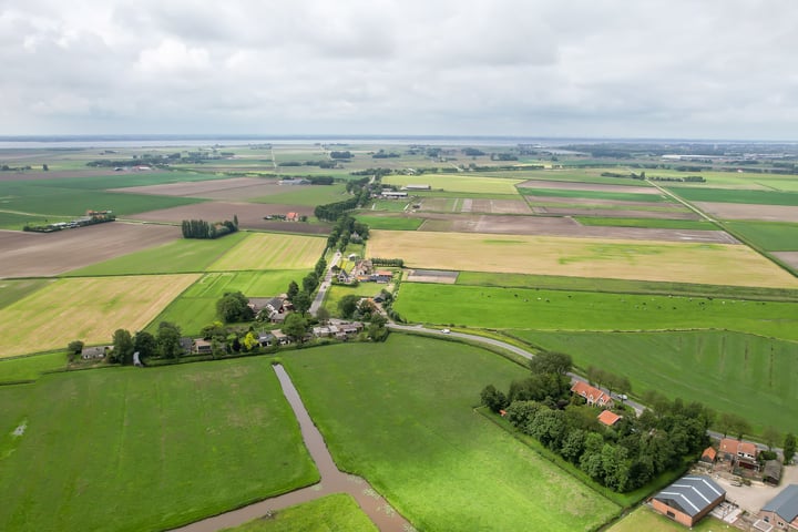 Bekijk foto 85 van Oude Waaldijk 5