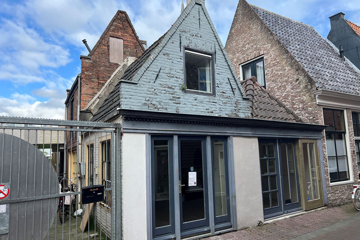 Bekijk foto 1 van Kruisstraat 4