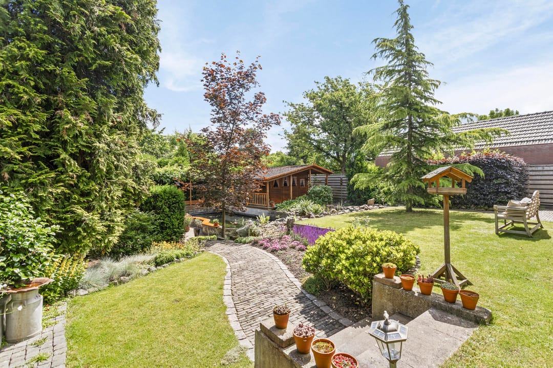 Foto 2 van Dorpsstraat 1