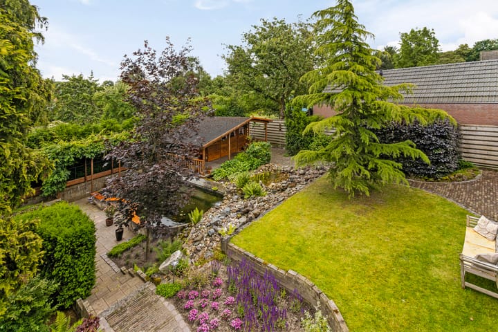 Foto 35 van Dorpsstraat 1