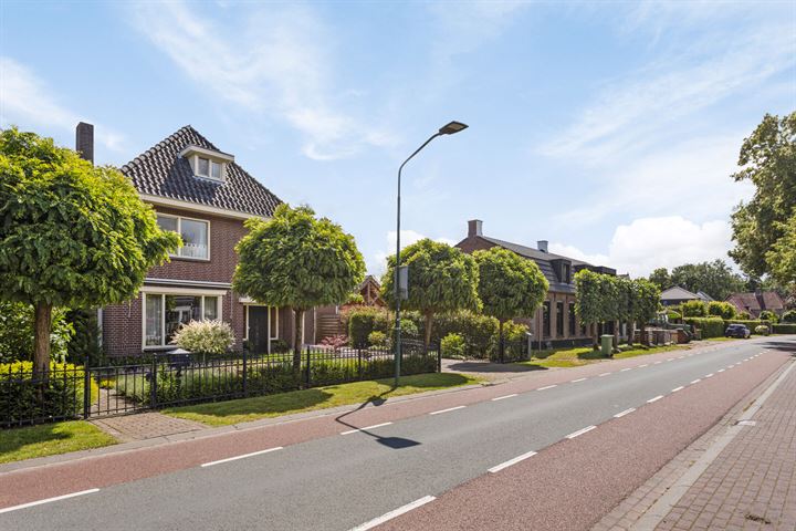 View photo 52 of Dorpsstraat 1