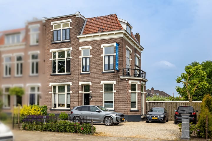 Sluiskade Noordzijde 104