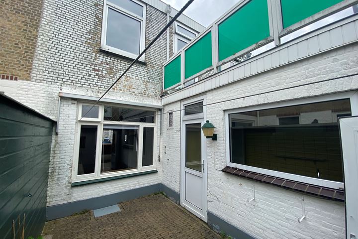 Bekijk foto 15 van IJmuidenstraat 13