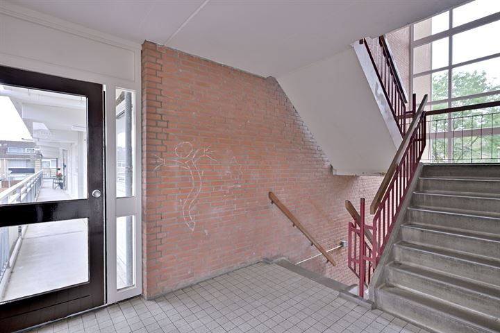 Bekijk foto 26 van Brahmsstraat 59