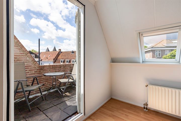 Bekijk foto 16 van Coninckstraat 12-B