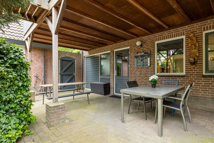 Bekijk foto 49 van Kerkstraat 38