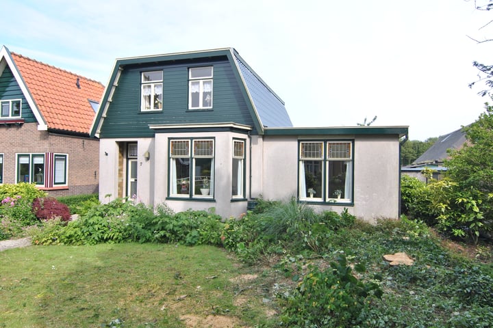 Bekijk foto 1 van Dorpsstraat 7