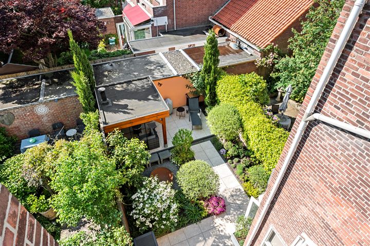 View photo 59 of Van Bleiswijkstraat 193