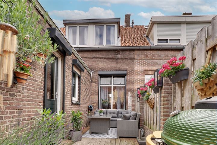 Bekijk foto 4 van Tengbergenstraat 6