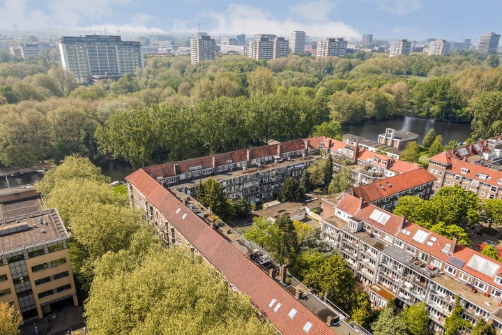 Bekijk foto 38 van Surinameplein 76-4