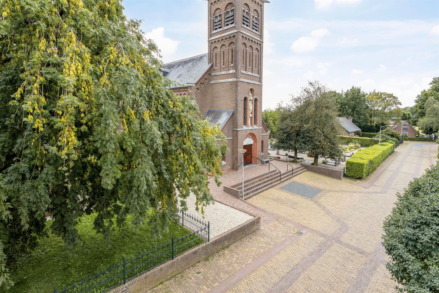 Bekijk foto 4 van Kerkstraat 8