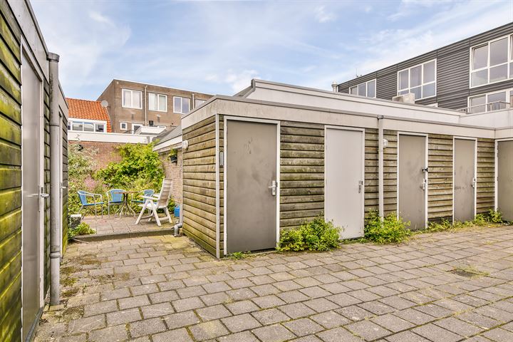 Bekijk foto 7 van A.L. Dyserinckstraat 26-F