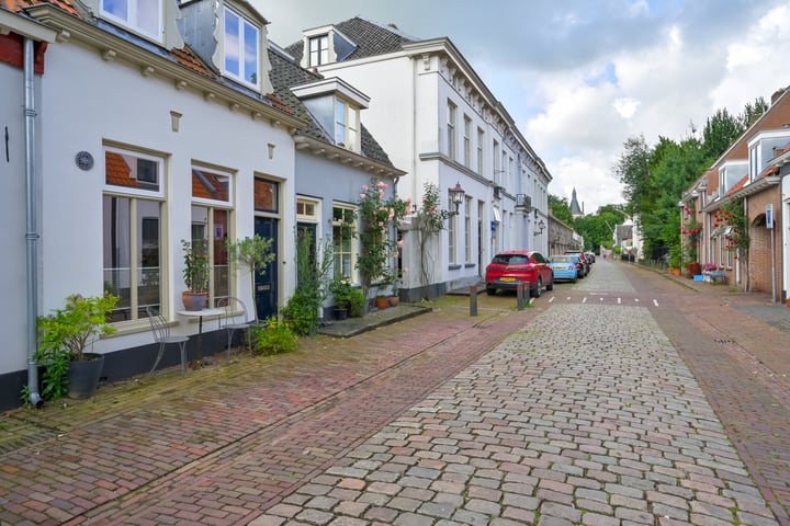 Bekijk foto 3 van Muntstraat 17