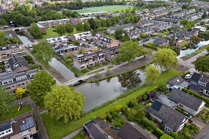 Bekijk foto 34 van Esdoornlaan 5