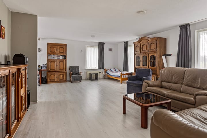 Foto 10 van Waaijenbergstraat 5-A