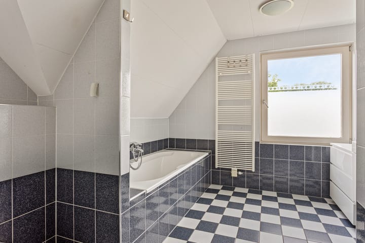 Foto 27 van Waaijenbergstraat 5-A