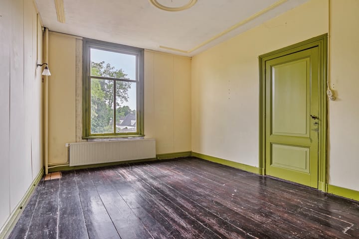 Photo 37 of Hoofdstraat 33