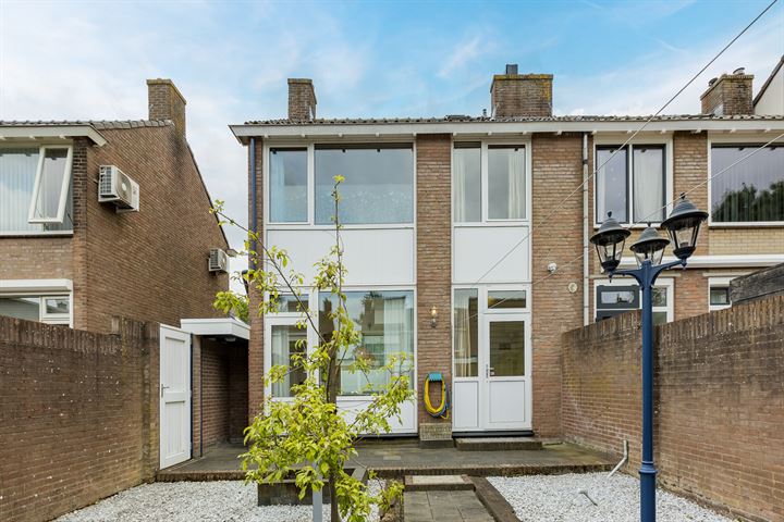 Bekijk foto 33 van Varenstraat 8