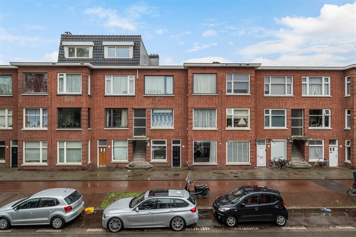 View photo 3 of Oudemansstraat 377