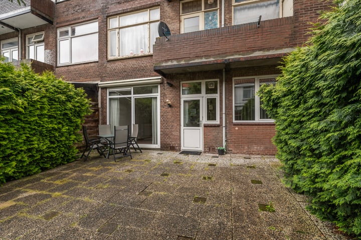 View photo 25 of Oudemansstraat 377