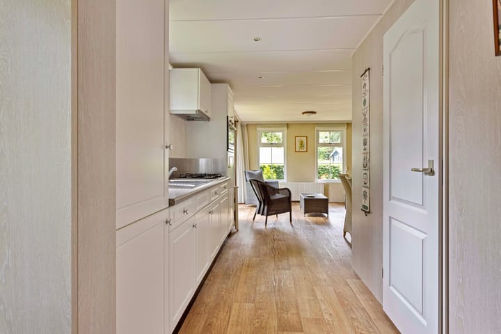 Foto 11 van Centrumweg 5