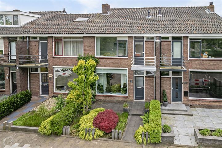 Bekijk foto 1 van Mr. Piersonstraat 5