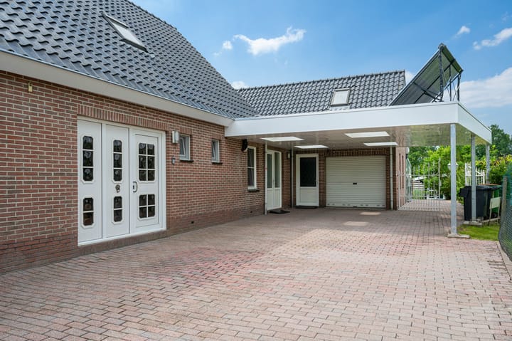 Photo 8 of Eexterweg 9-A