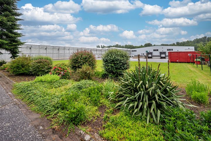 Bekijk foto 44 van Middenweg 202