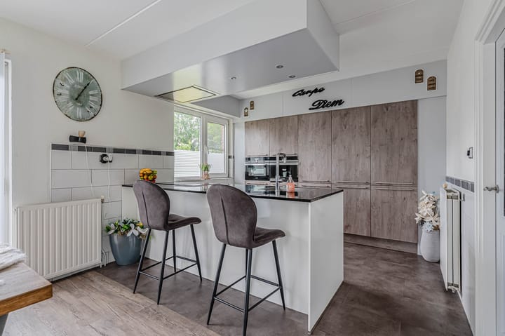 Photo 2 of Eexterweg 9-A