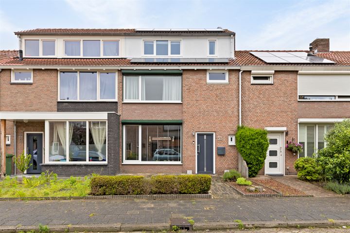 Bekijk foto 1 van Reigerstraat 33