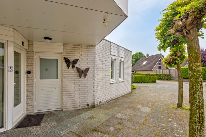 Foto 16 van 't Heering 5