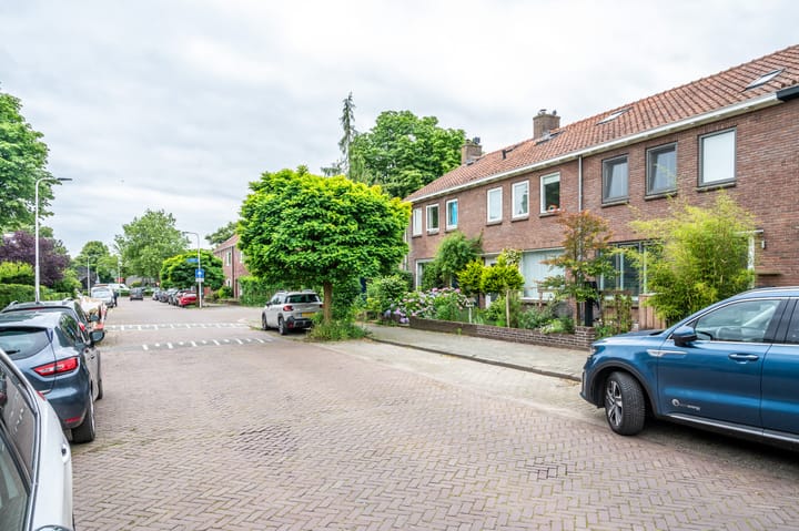 Photo 54 of Gemsstraat 13
