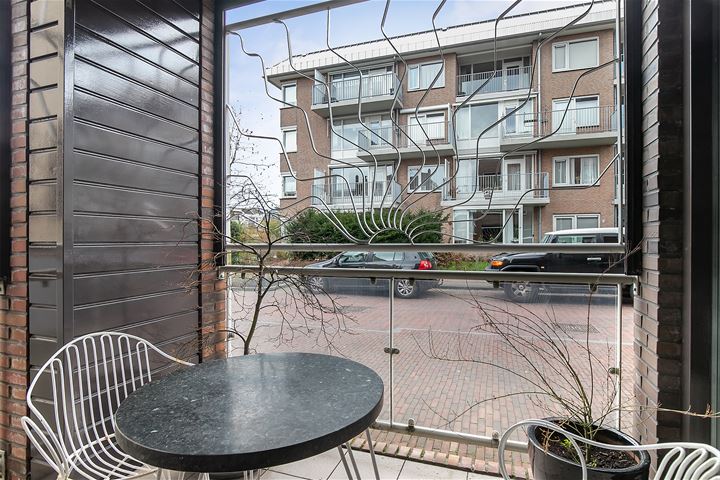 Bekijk foto 27 van Prins Hendrikstraat 170