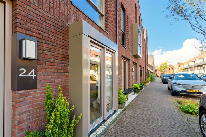 Bekijk foto 41 van Cornelis Kraijenhoffstraat 24