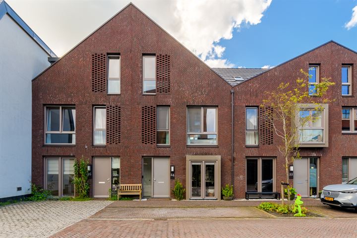 Bekijk foto 1 van Cornelis Kraijenhoffstraat 24