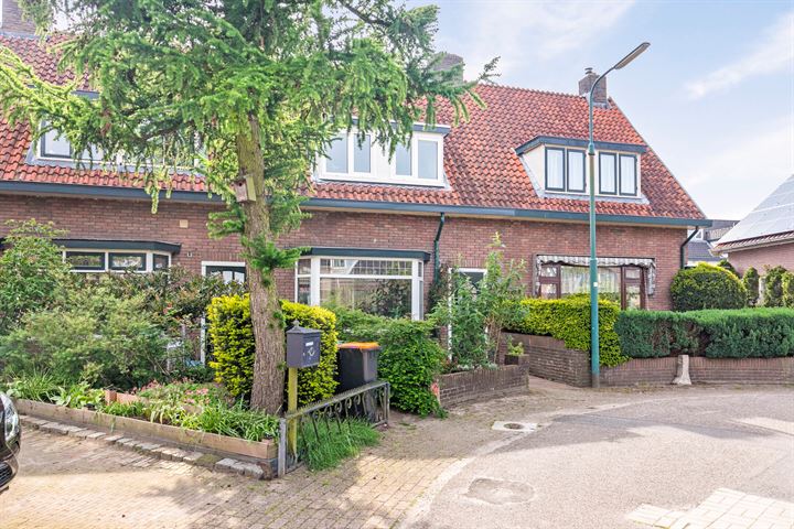 Bekijk foto 37 van Nieuw Schoonoordstraat 30