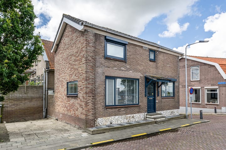 Foto 1 van Zeedijk 25