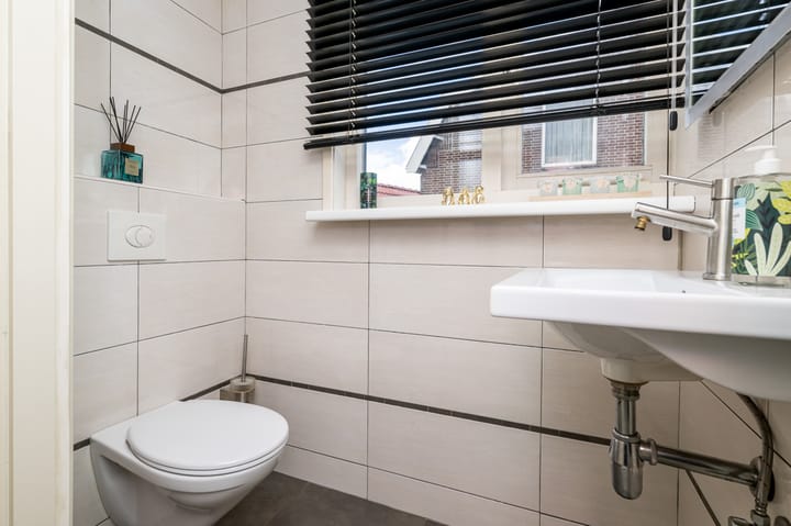 Foto 16 van Zeedijk 25