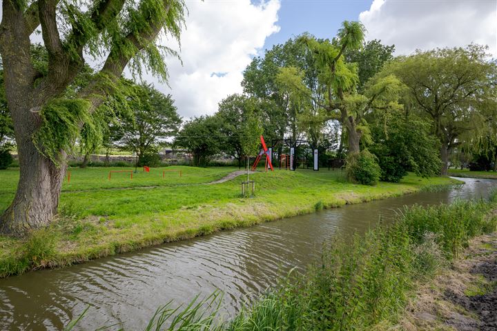 Bekijk foto 42 van Zonnedauwlaan 75