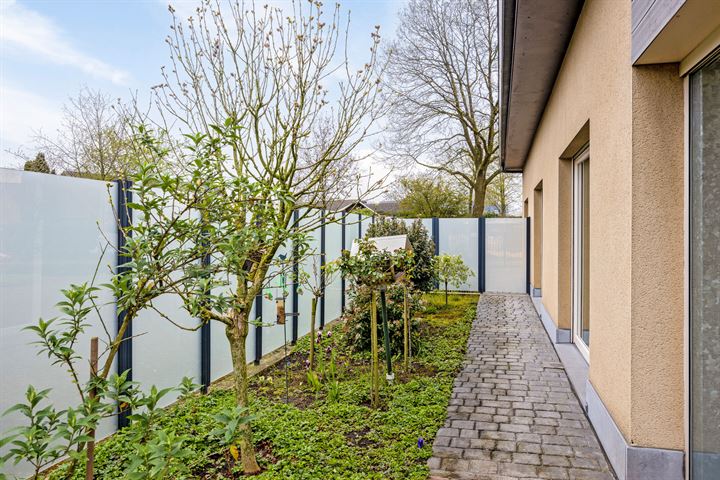 View photo 38 of Nieuwmoersesteenweg 10