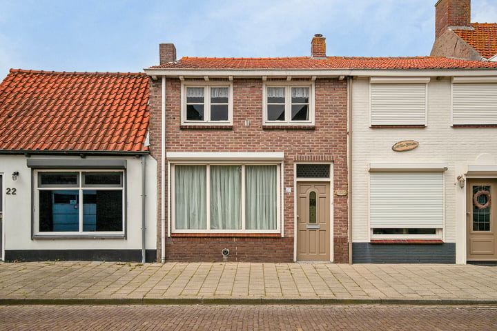 View photo 5 of Achterstraat 20