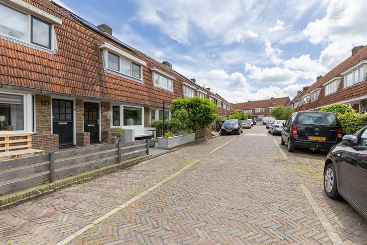 Bekijk foto 2 van Vermeerstraat 36