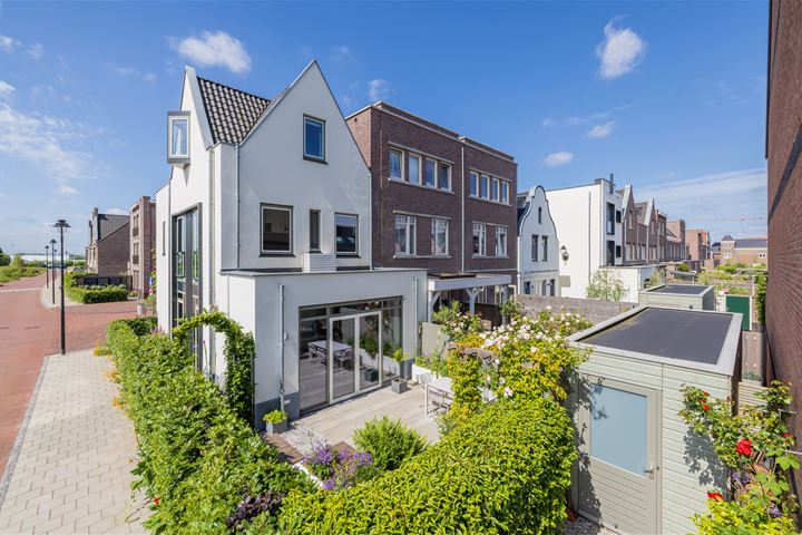 Bekijk foto 2 van Nieuwe Voorstraat 59