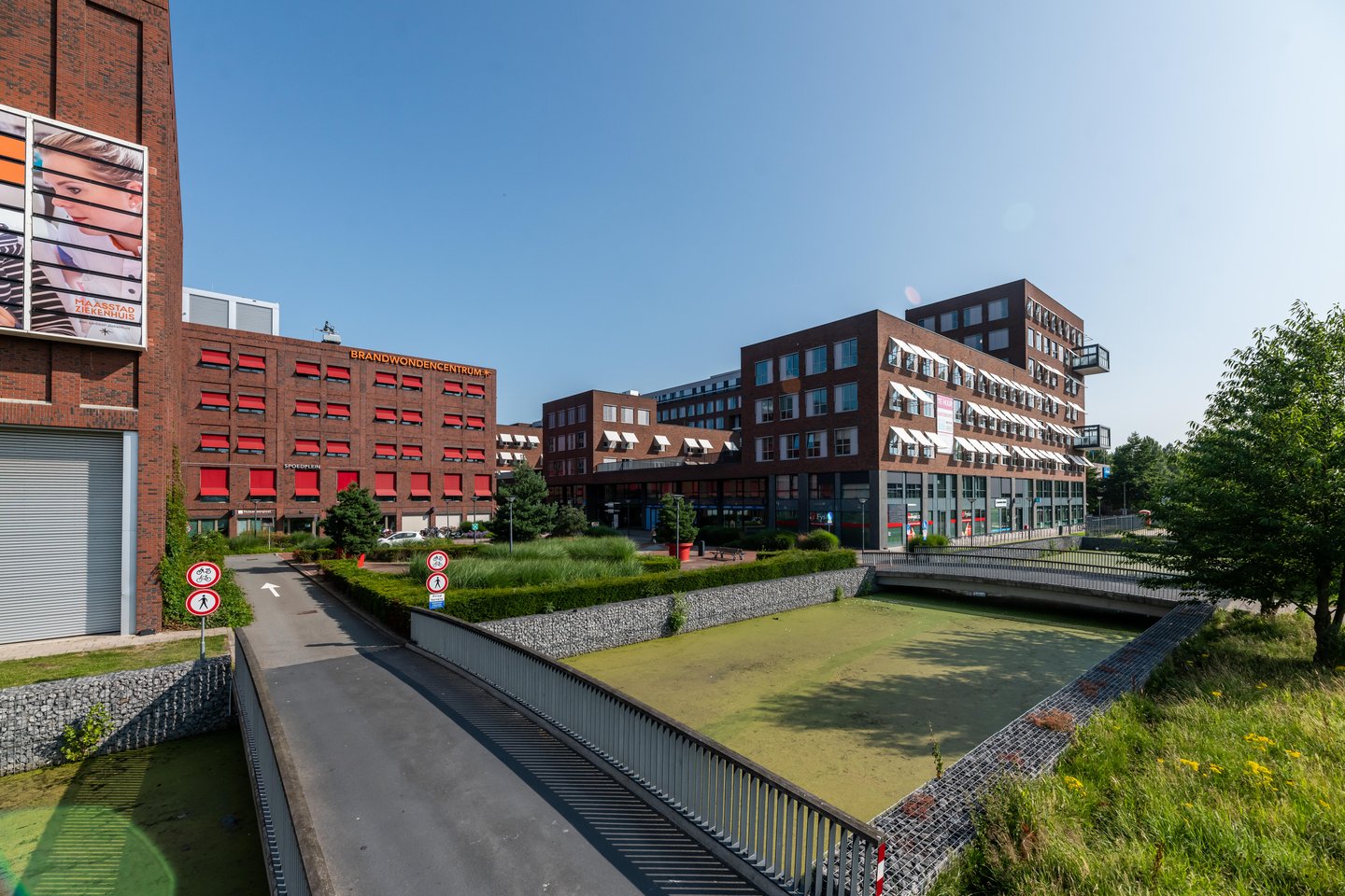 Bekijk foto 3 van Haastrechtstraat 102-106