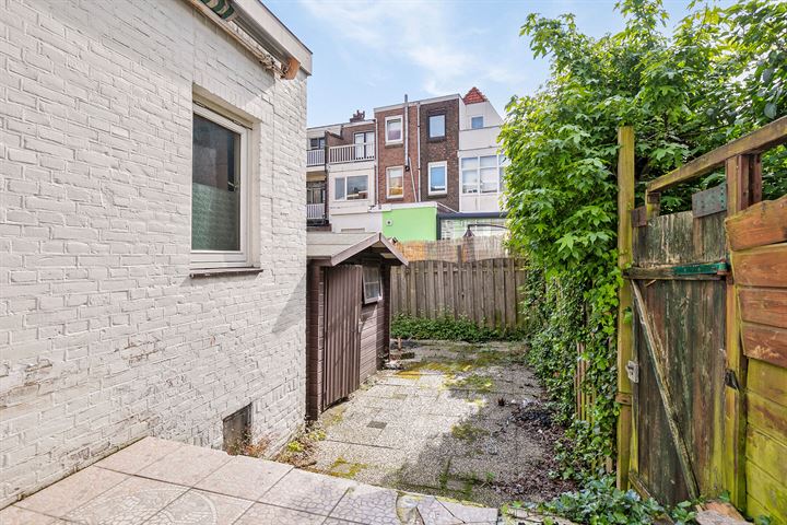 Bekijk foto 14 van Pieter de Hooghstraat 10