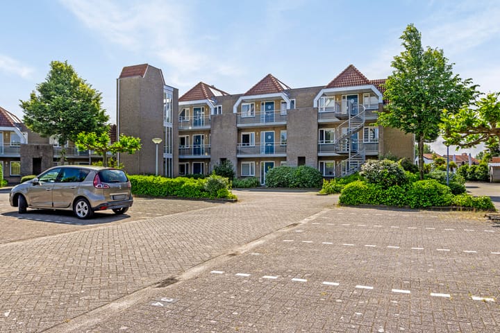 Photo 2 of Het Veerse Bree 48