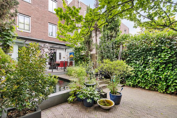 Bekijk foto 16 van Scharwoudestraat 8