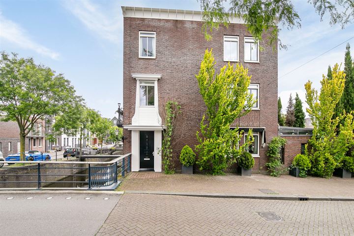 Bekijk foto 29 van Scharwoudestraat 8